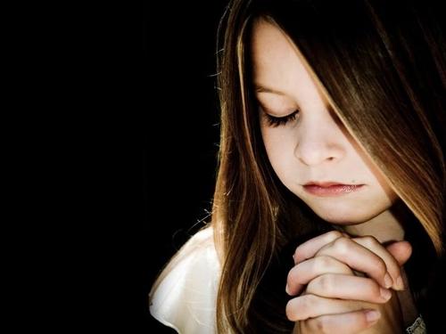 girl-praying_large